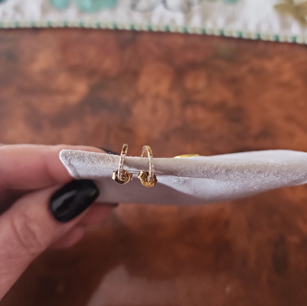 925 Sterling Silver Gold-Dipped Huggie Hoop Earrings ✨ - Picture 2 of 4